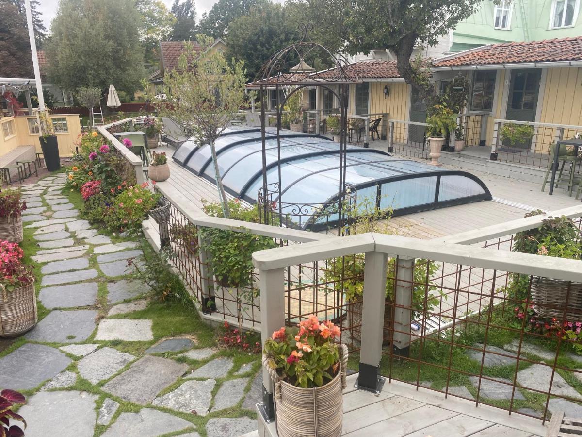 Tva Sma Svin Bnb Trosa Dış mekan fotoğraf